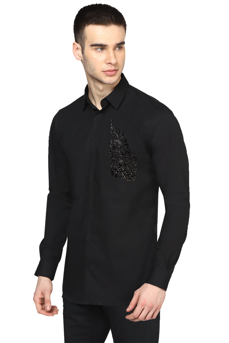 THE GROOVING PATCH BLING SHIRT IN BLACK