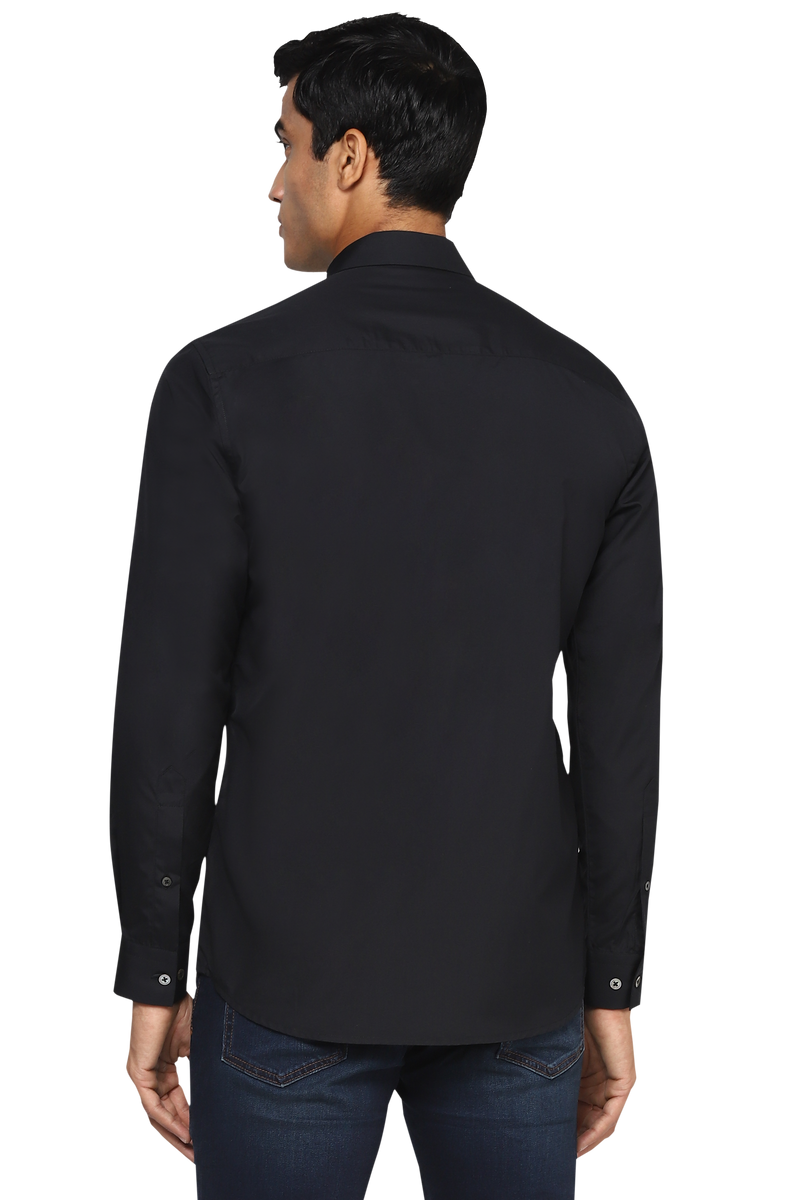 The Sub-Zero Shirt in Black